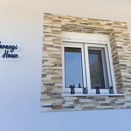 בית נופש Charavgi House