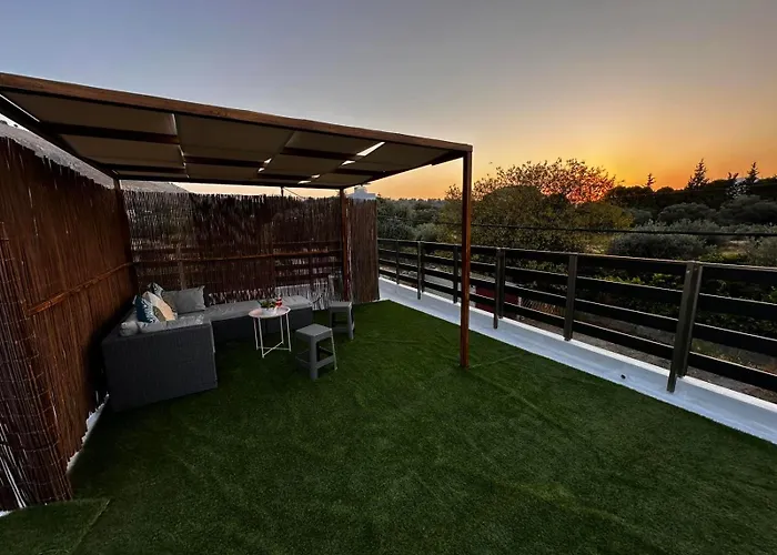 Holiday home Charavgi House